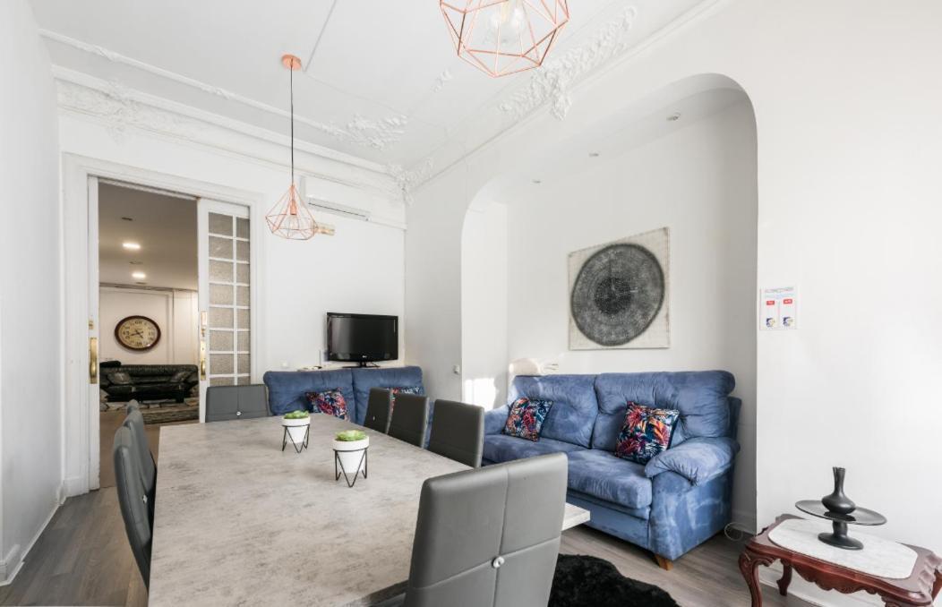 M&f 7 Rooms/7 Bathrooms Over Gran Via Apartment
