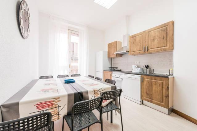 M&f Gran Via Apartment Madrid