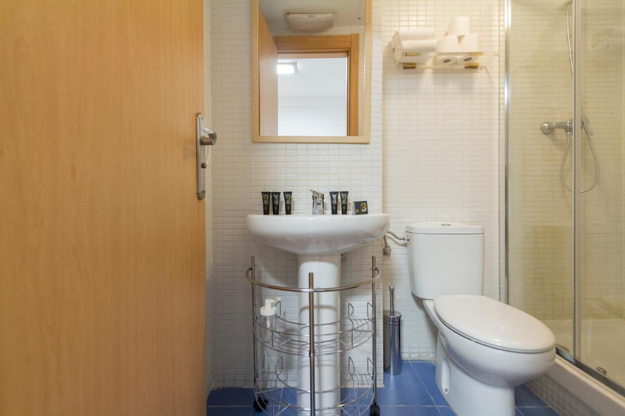 Apartamento Dobo Homes Manoteras 30 *