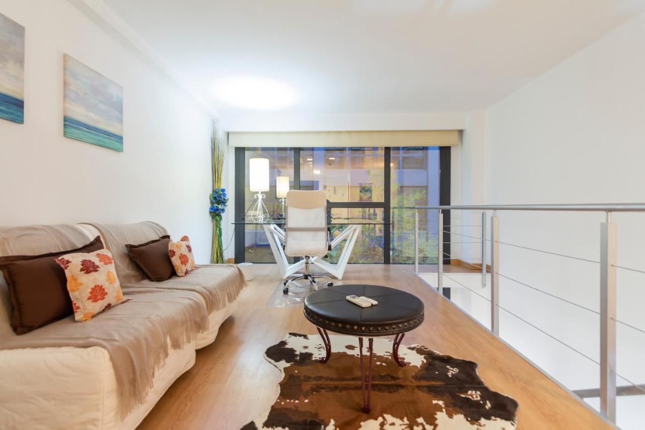 Dobo Homes Manoteras 30 Apartamento
