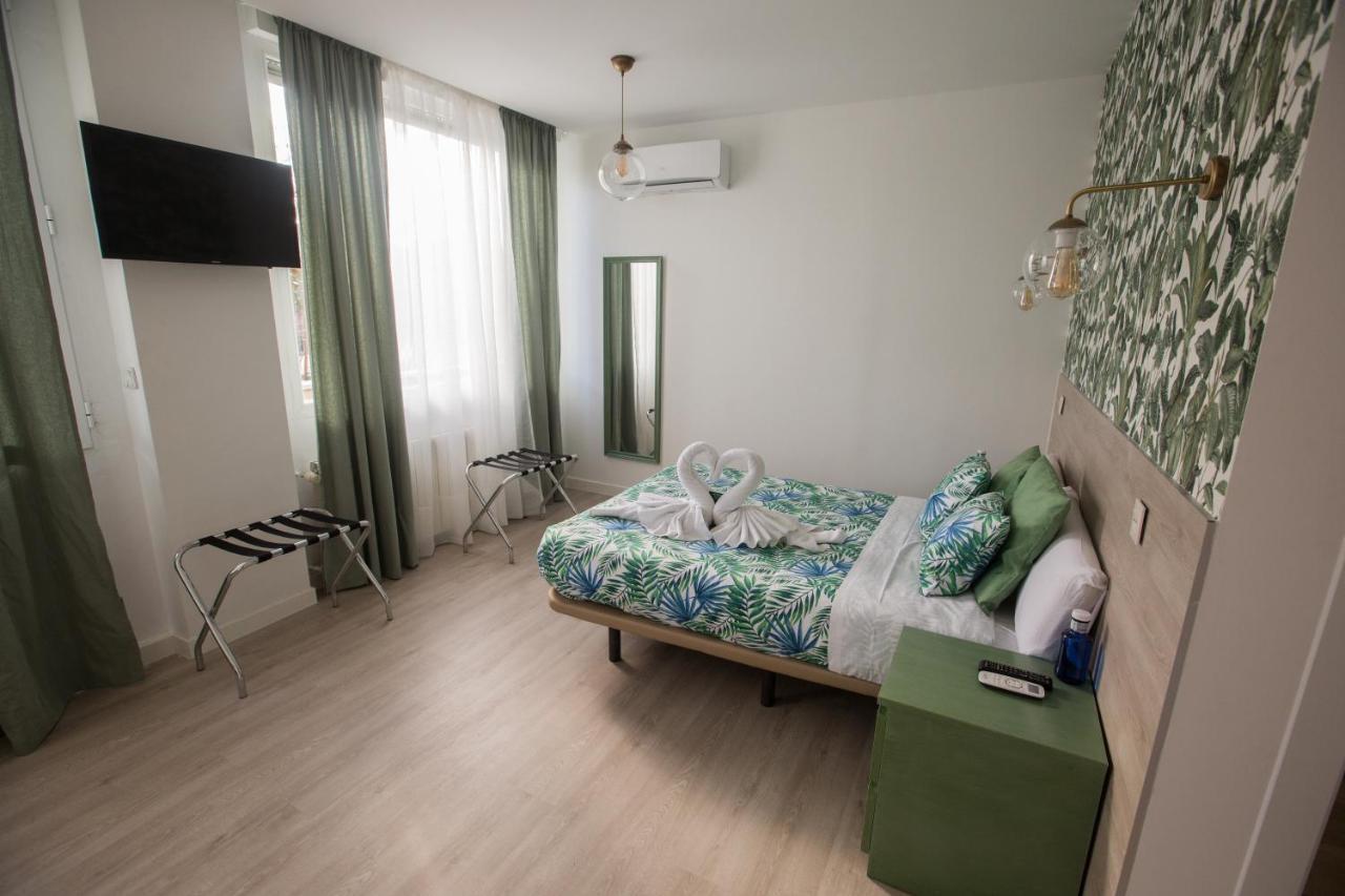 Guest house Escala