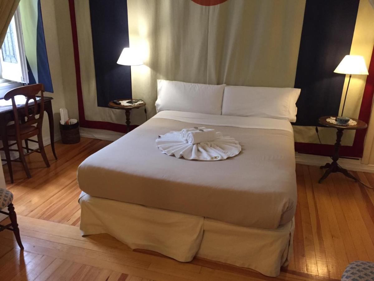 Guest house Escala Opera