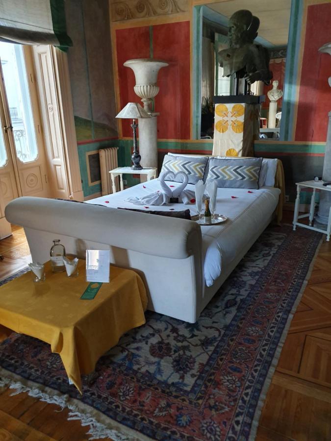 Escala Opera Guest house 3*