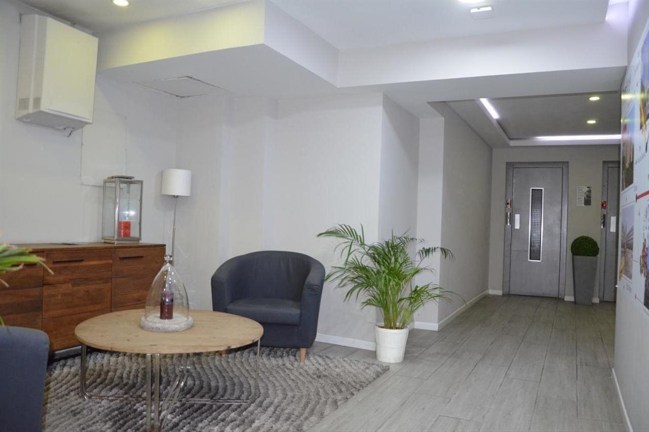 Aparthotel Boutique Urban Serrano