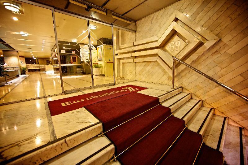 Apartamento Pierre & Edificio Eurobuilding 2 Madri
