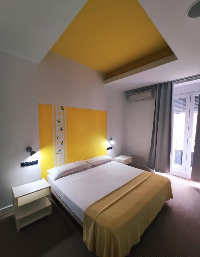 Guest house Santa Ana Colors Madrid