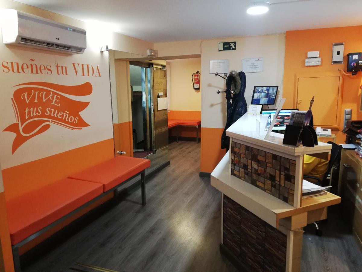 Casa de hóspedes Inter Puerta Del Sol Auto Check In 3*