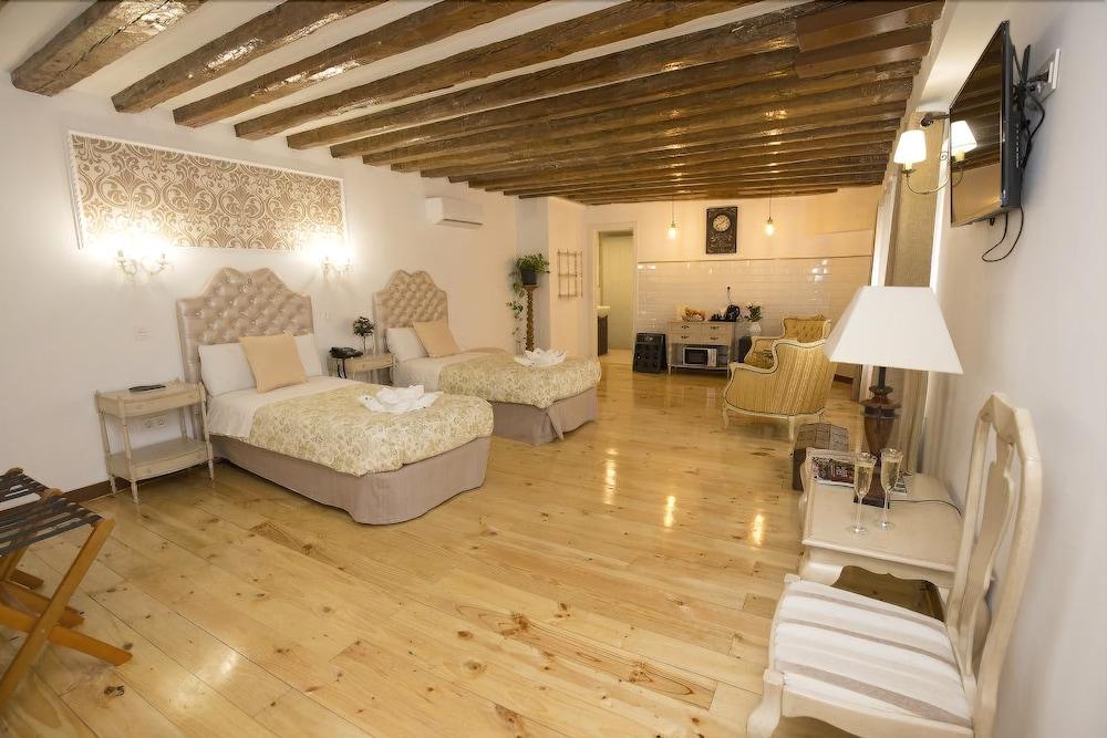 Guest house Palace *