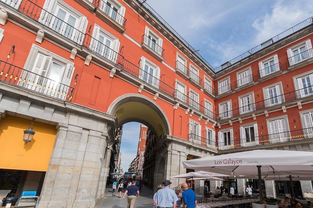 Apartamento Club Plaza Mayor Iv *