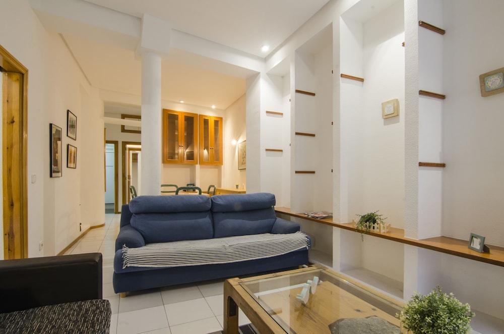 Grand Stay-city Center Plaza Mayor Apartment