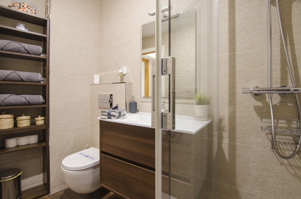 Grand Stay-city Center Plaza Mayor Apartment