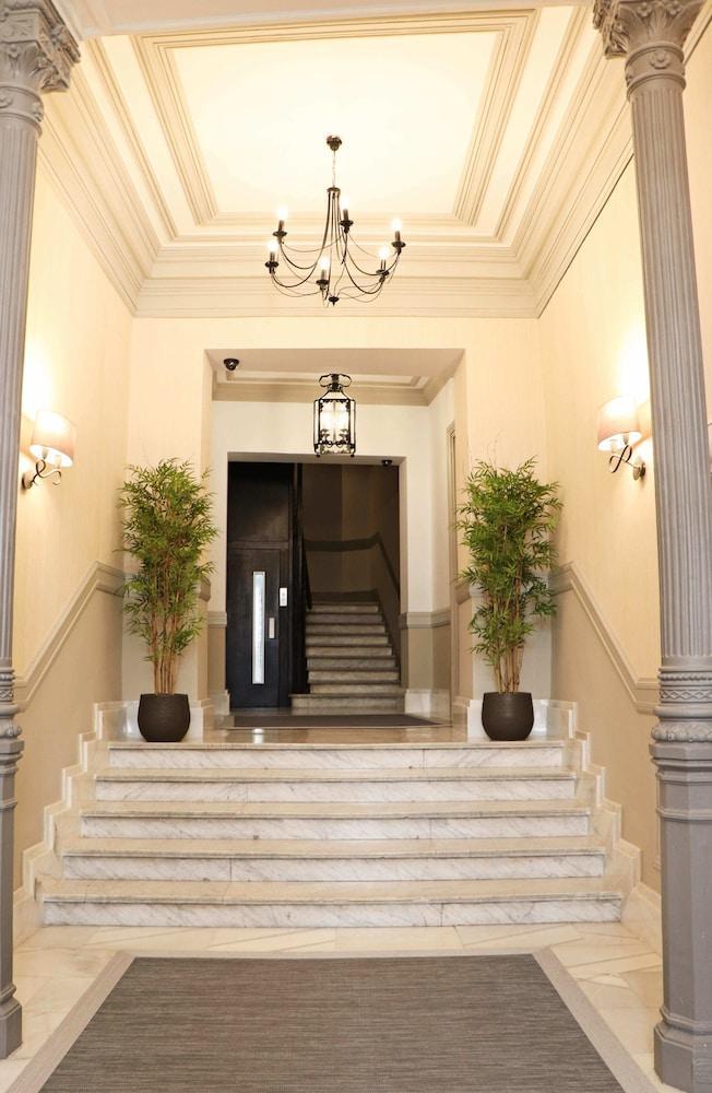 Apto. De Diseno Puerta Del Sol 10 Apartment