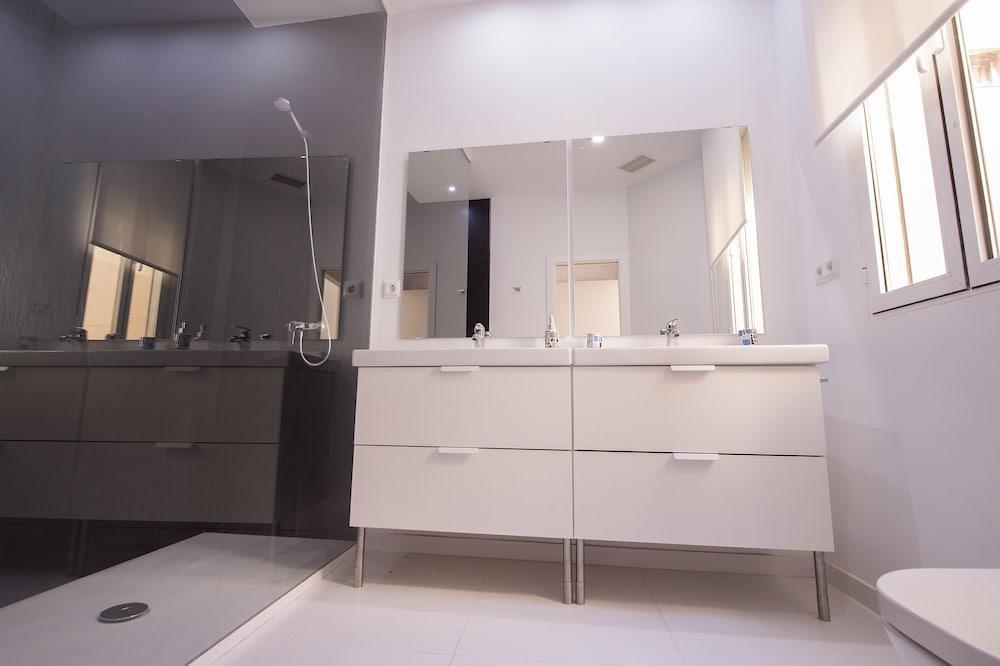 Apto. De Diseno Puerta Del Sol 10 Apartment