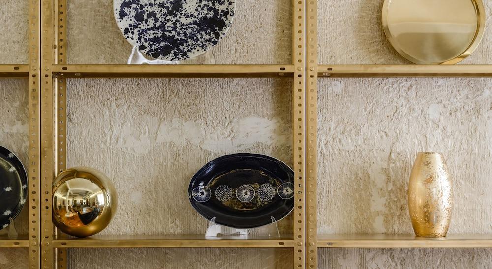 Apartment Charming Puerta De Alcala Madrid