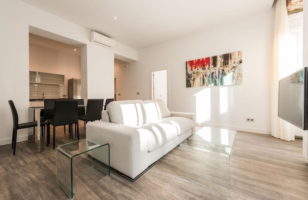 Puerta Del Sol Center Iv C Apartment
