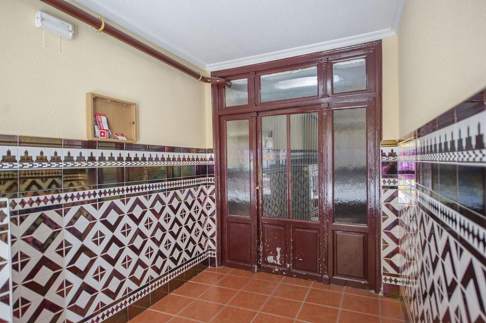 Palacio Real I Apartment *