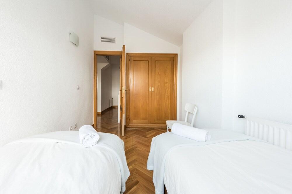 Alcala - Barrio Salamanca Apartment