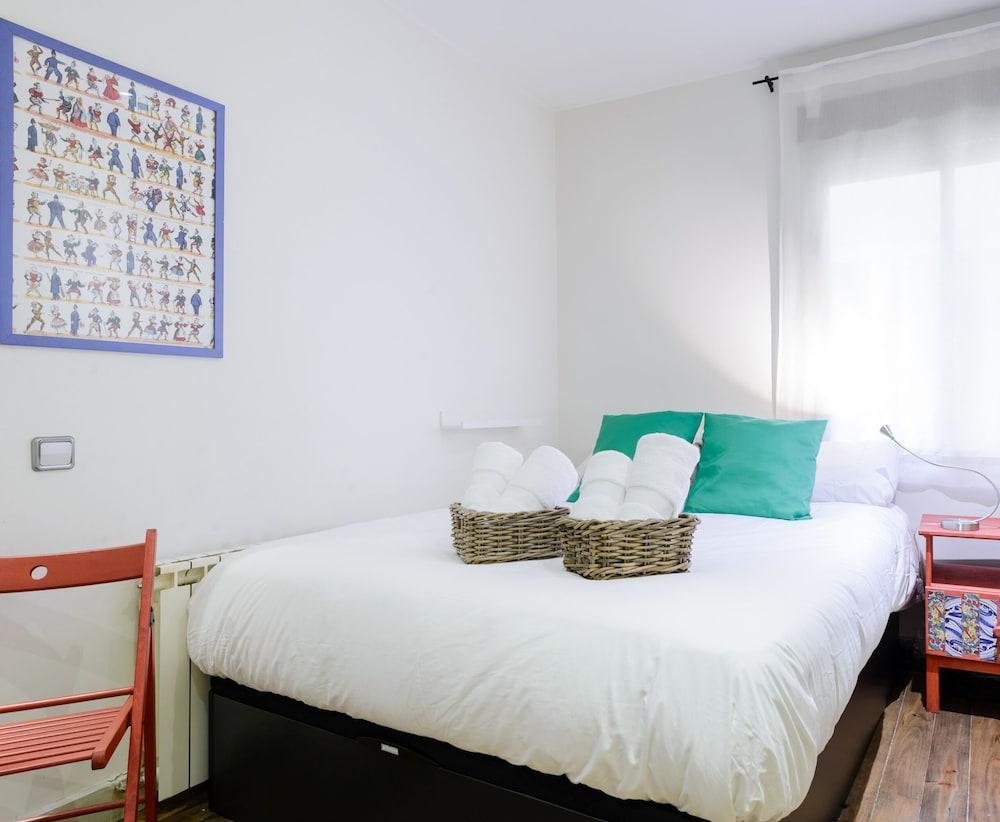 Charming Gran Via Apartment Madrid