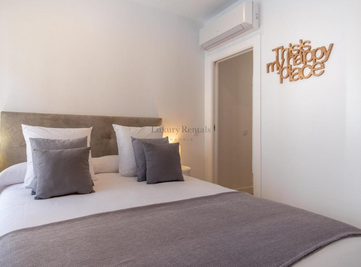 Charming For 4 Steps Away From Mercado De San Miguel , Calle Mayor Iv Apartment Madrid