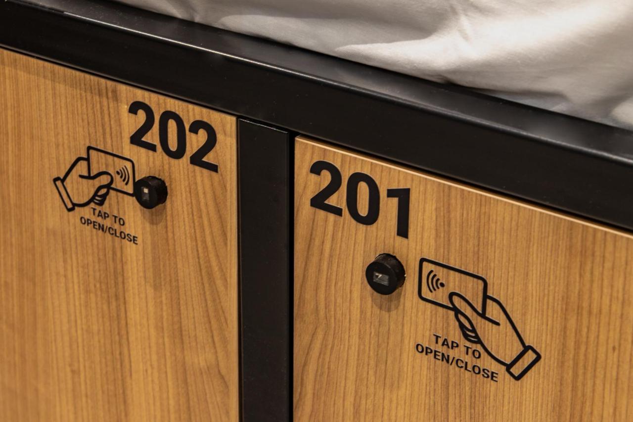 Hostel Petit La Latina (adults Only) *