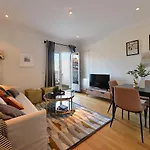 PUERTA DEL SOL Premium (1BR 1BT)