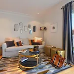 PUERTA DEL SOL Premium (1BR 1BT)