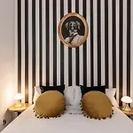 Queens Chueca III - Alquiler Corta Duracion