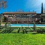 Los Castaños Design Apartments in Conde Orgaz Area