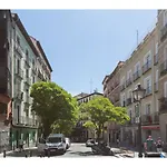 Acogedor Atico En El Centro De Madrid Ave Maria
