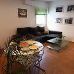 Apartment Plaza Castilla