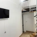 Comodo Y Acogedor Apartamento En El Barrio De Chueca, Gran Via Con Aire Acondicionado