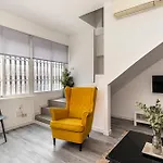 BNBHolder Calm Duplex RETIRO FREE PARKING