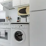Central Cozy -1Bedroom 1Bath -Anton Martin