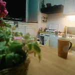 Habitacion Pequenita Con Bano Compartido