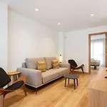 Elegance & Comfort In Chamberi - 4A