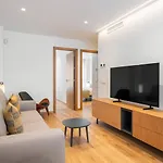Elegance & Comfort In Chamberi - 4A