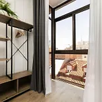 Deluxe III - Ferga Suites