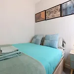 2 Bedroom Apartment With Balcony In Madrid Temporary Ten60