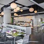 Hotel Zentral Castellana Norte