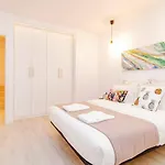 Marvelous Duplex 3 Bedrooms In La Latina By Batuecas