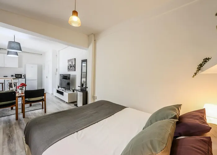 Algaba 28 Estudio San Isidro-Oporto-Vistalege