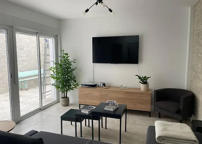 Cozy Mini Villa Heart Of Madrid