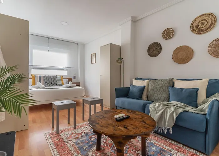 Cozy With Pool -1Bedroom 1Bathroom-Bernabeu