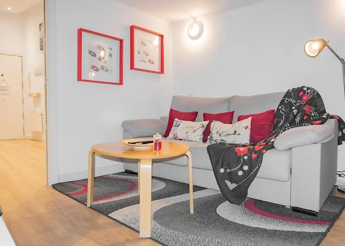 Modern, Temporary, And Practical Apartment In Chamberi Var12