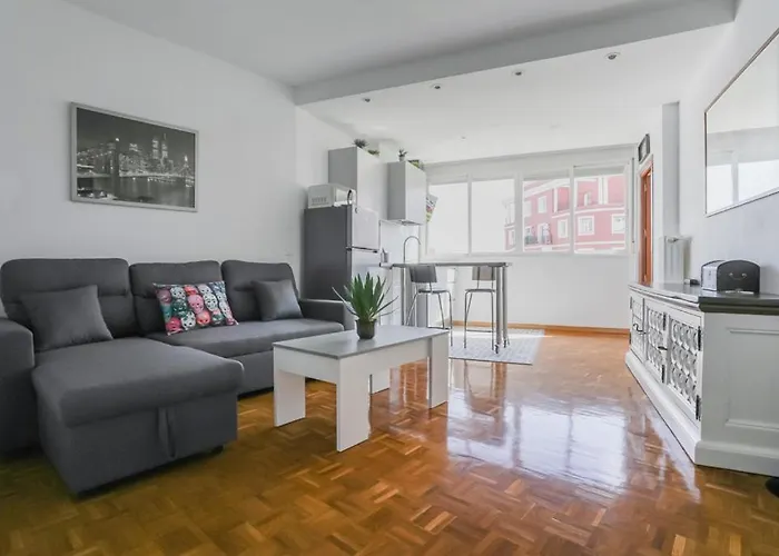 Cozy And Bright - 1 Bedroom 1 Bathroom - Salamanca
