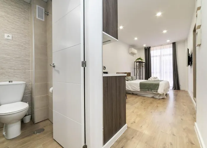 Deluxe III - Ferga Suites