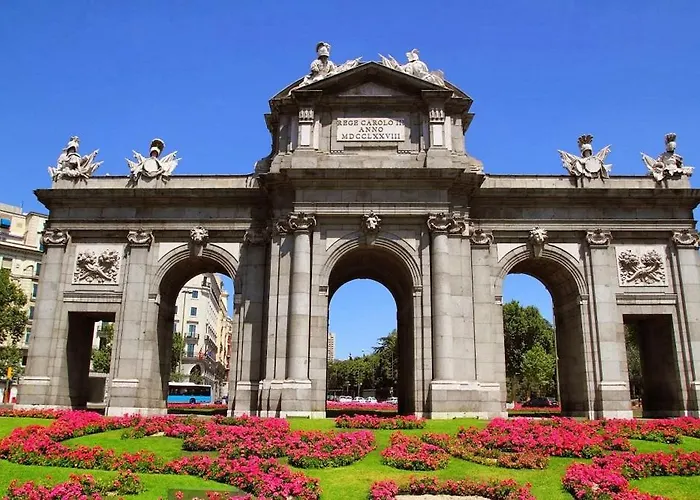 Atico con vistas a la Puerta de Alcalá