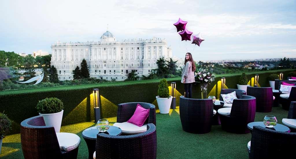 Apartosuites Jardines De Sabatini Lejlighedshotel Madrid