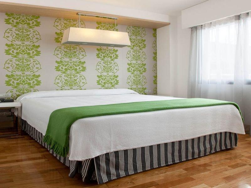 Hotel Nh Prisma 4*