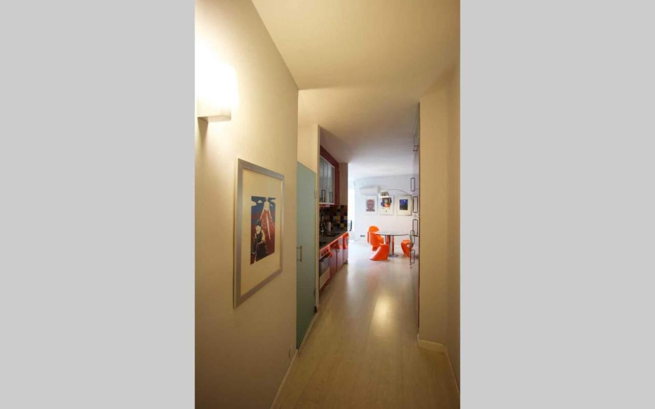 Opera Apartment